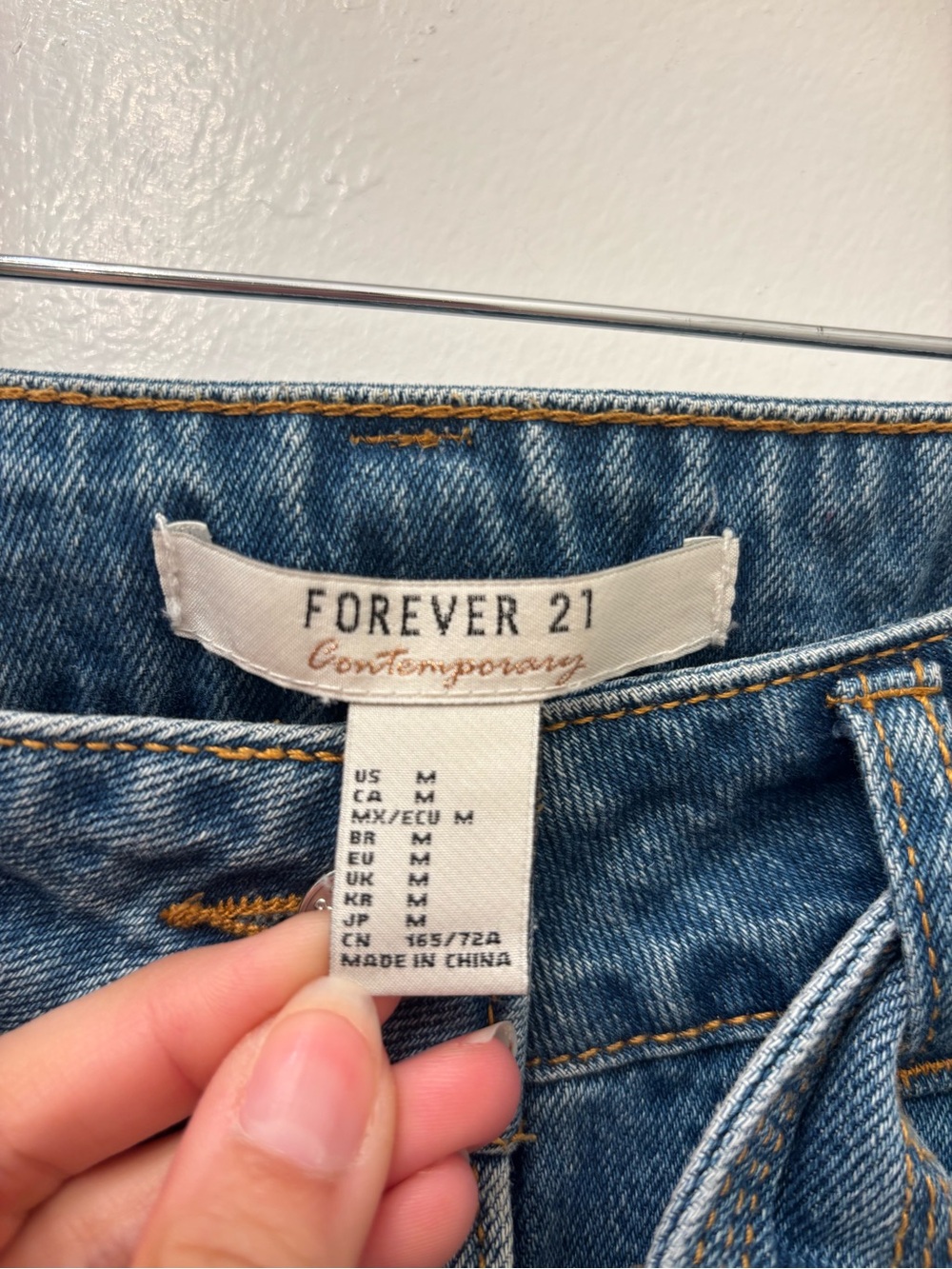 Forever 21 Medium Blue Denim Button-Front Pencil Skirt with Belt - Picture 3 of 3